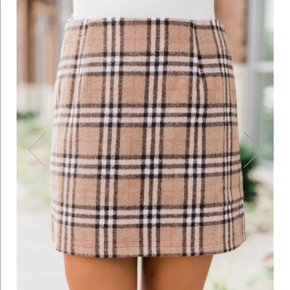 BOUTIQUE Plaid skirt